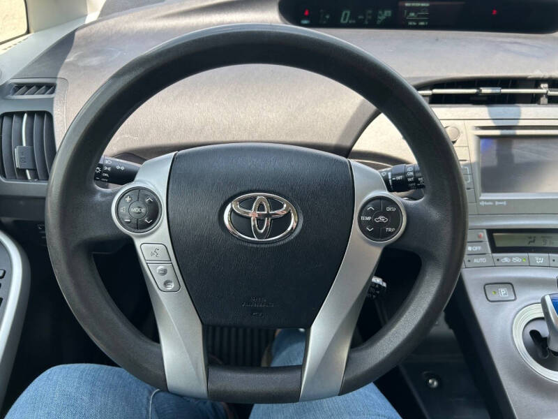 2015 Toyota Prius Three