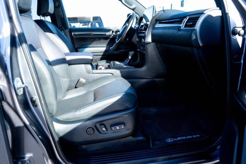 2023 Lexus GX 460 Luxury