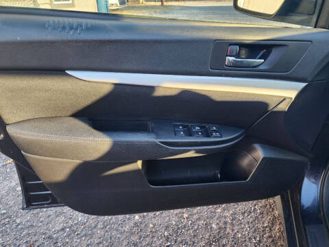 2013 Subaru Outback 2.5i Premium