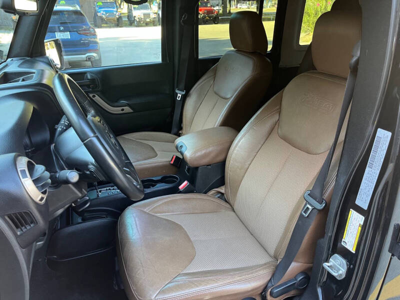 2017 Jeep Wrangler Unlimited 75th Anniversary Edition