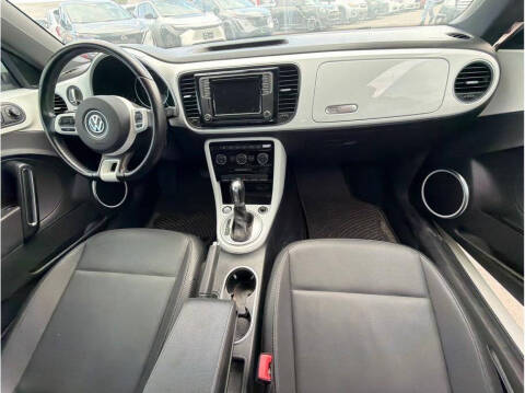 2019 Volkswagen Beetle 2.0T SE