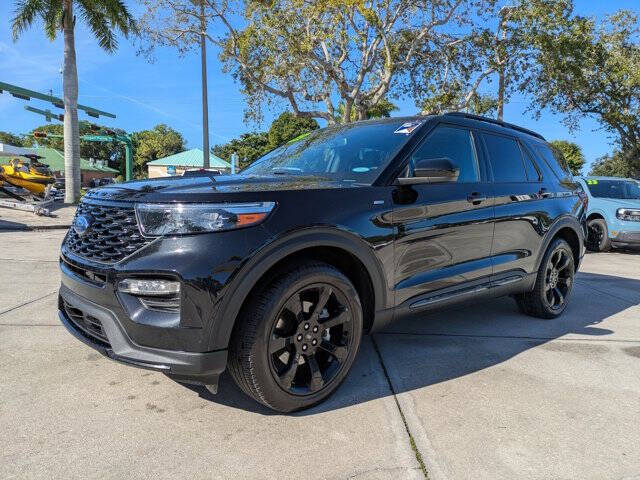 2023 Ford Explorer ST-Line