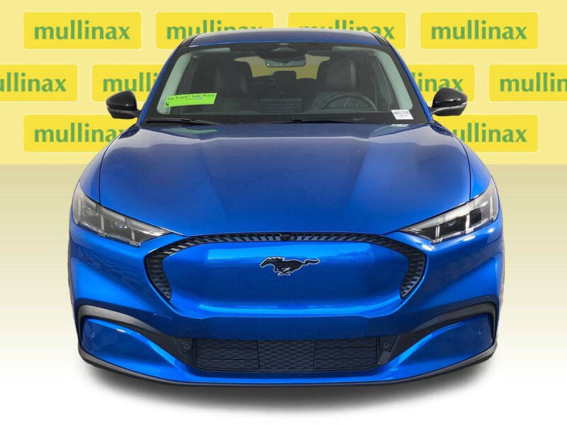 2025 Ford Mustang Mach-E Select