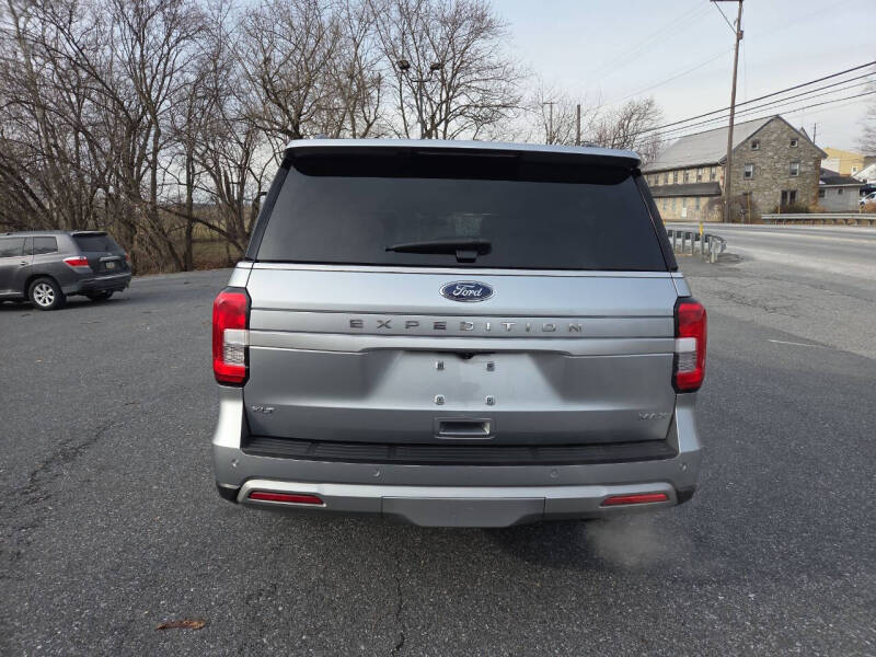 2023 Ford Expedition MAX XLT