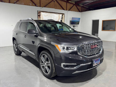 2017 GMC Acadia Denali