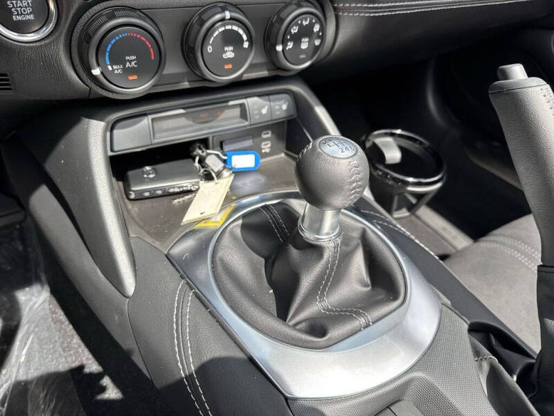 2026 Mazda MX-5 Miata Club