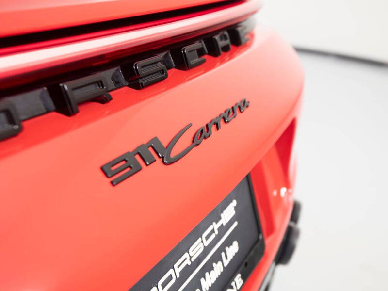 2024 Porsche 911 Carrera