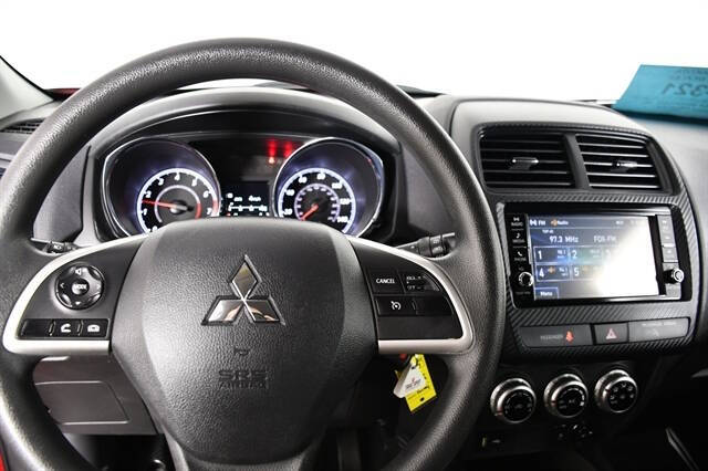2024 Mitsubishi Outlander Sport ES