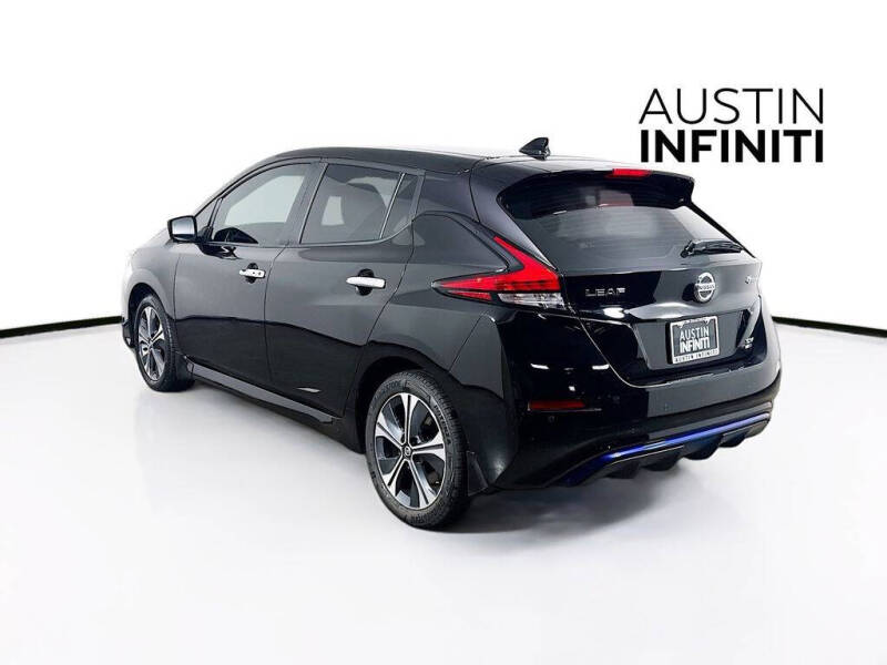 2022 Nissan LEAF SV PLUS