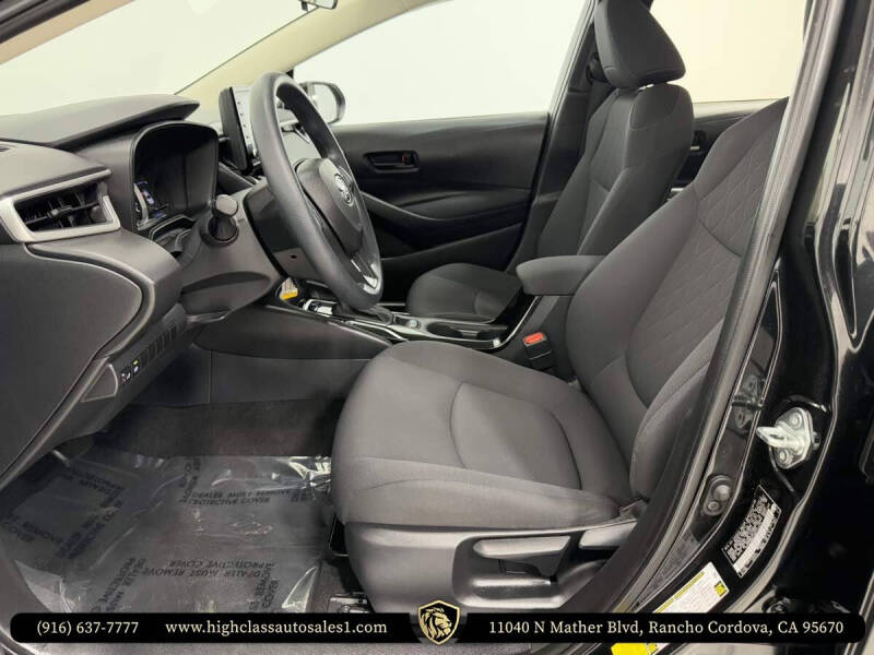 2022 Toyota Corolla LE