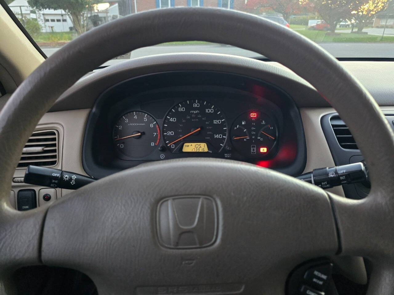 2002 Honda Accord for sale at QUEENSGATE AUTO SALES in York, PA