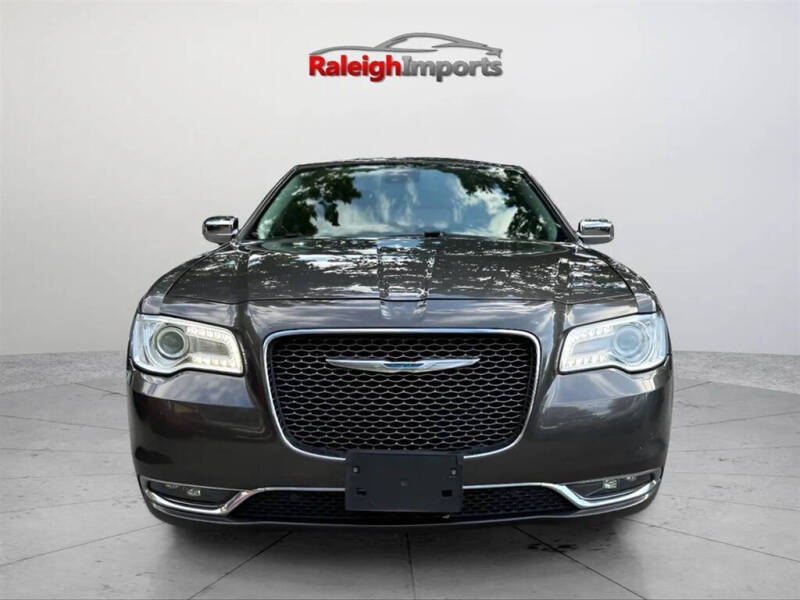 2017 Chrysler 300 C