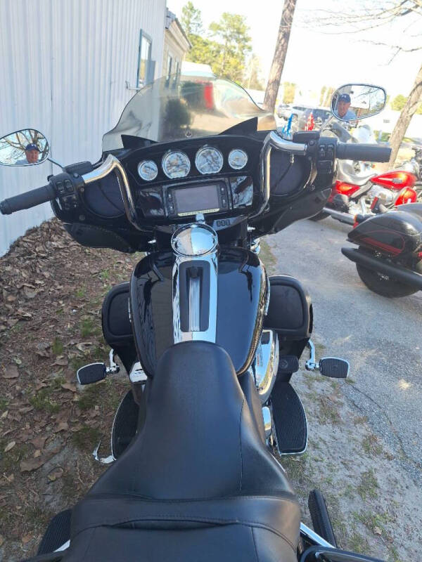 2017 Harley-Davidson FLTK LIMITED