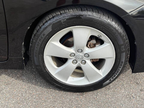 2012 Toyota Prius Five