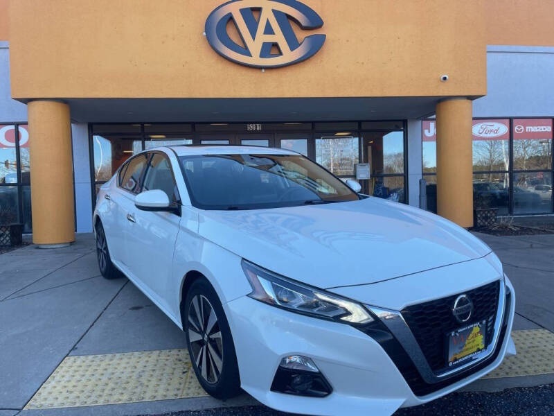 2022 Nissan Altima 2.5 SL