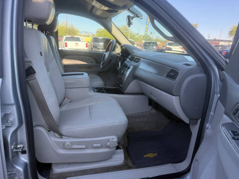 2013 Chevrolet Suburban LT