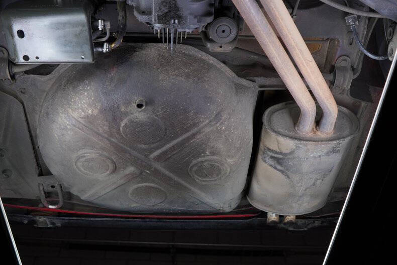 1986 Mercedes-Benz 560-Class 560 SL