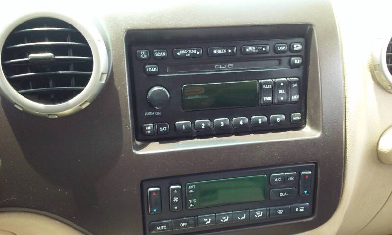 2004 Ford Expedition Eddie Bauer
