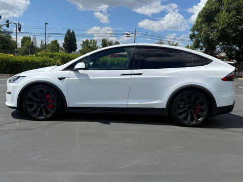 2022 Tesla Model X Plaid