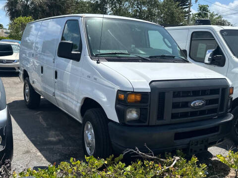 2013 Ford E-Series E-250