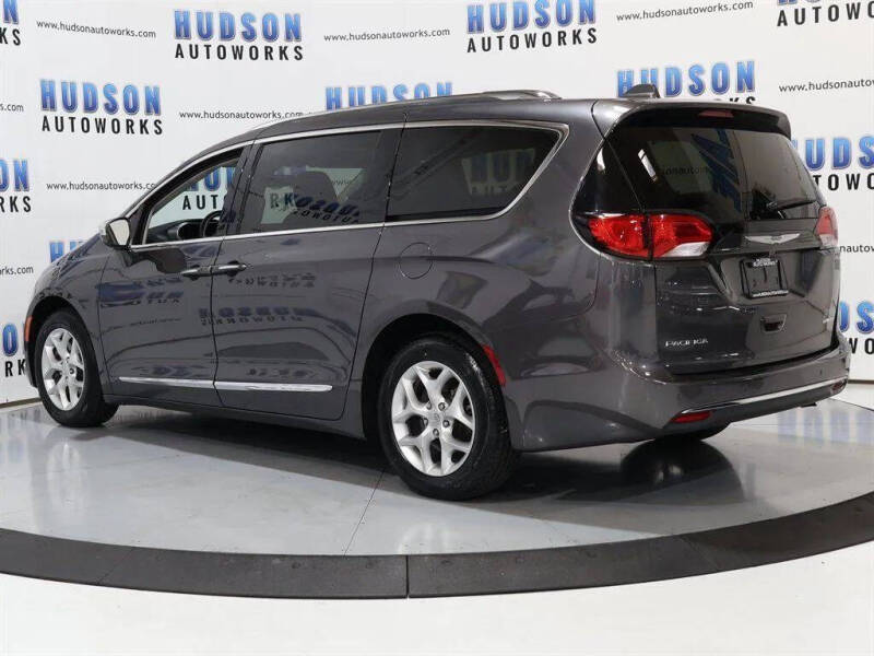 2020 Chrysler Pacifica Limited