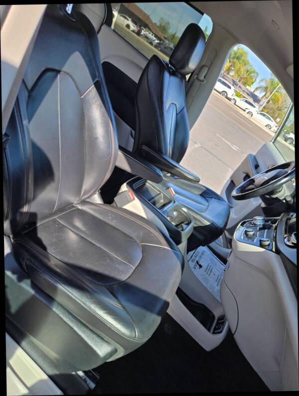 2017 Chrysler Pacifica