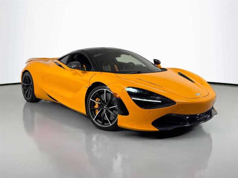 2022 McLaren 720S Performance