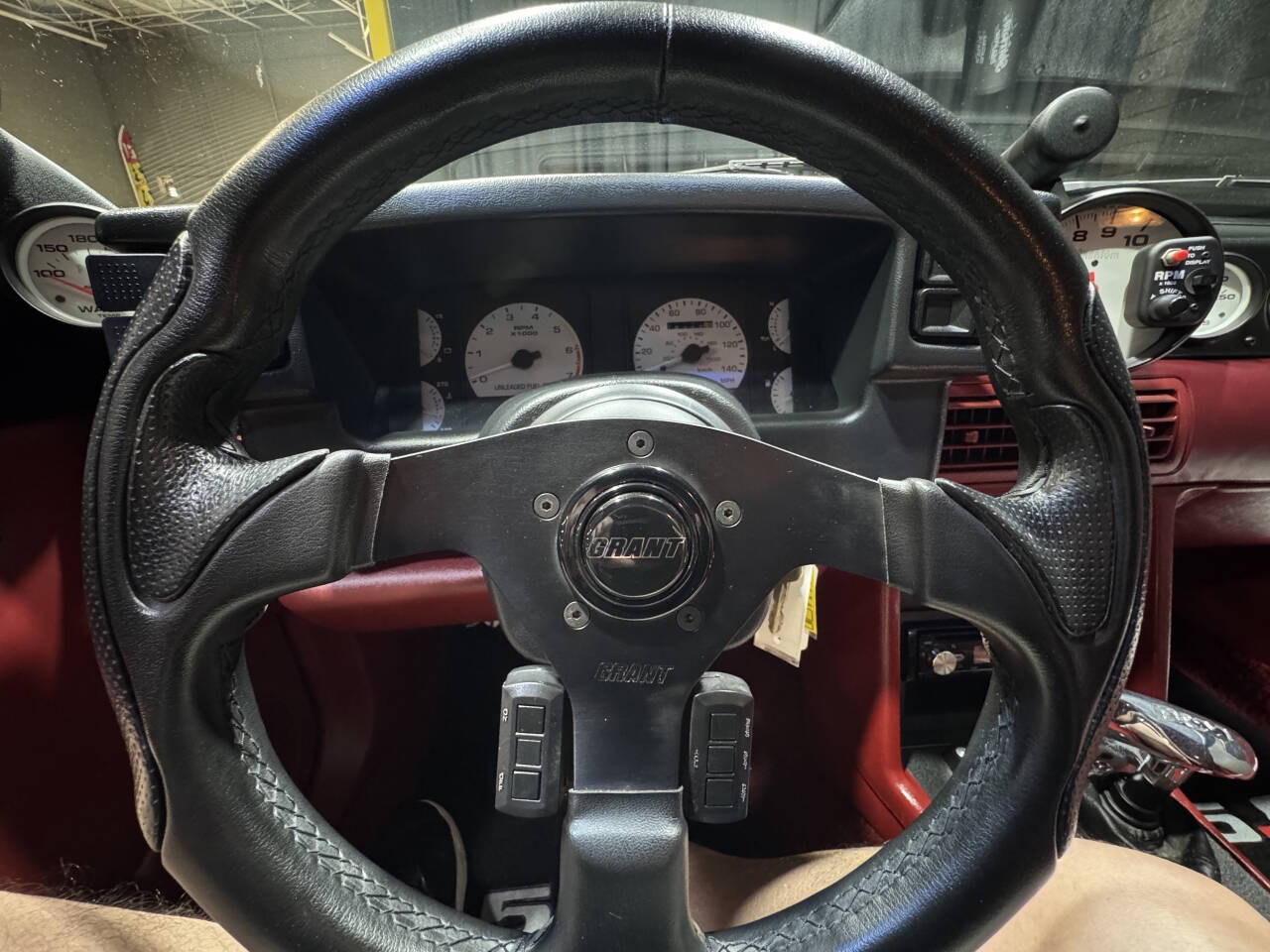 1991 Ford Mustang 84