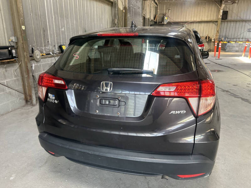 2018 Honda HR-V LX
