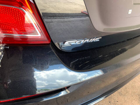 2018 Chevrolet Sonic LT Auto