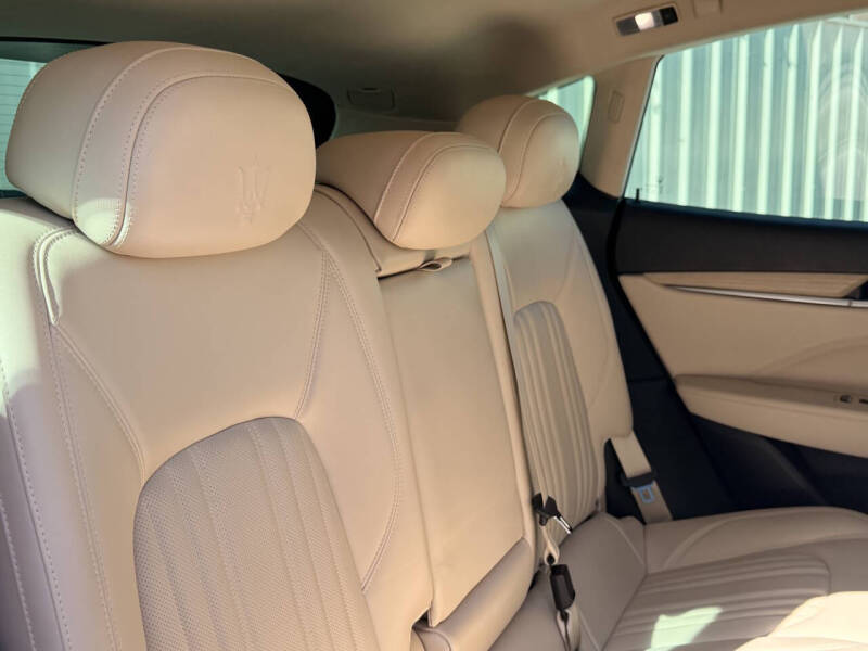 2017 Maserati Levante S
