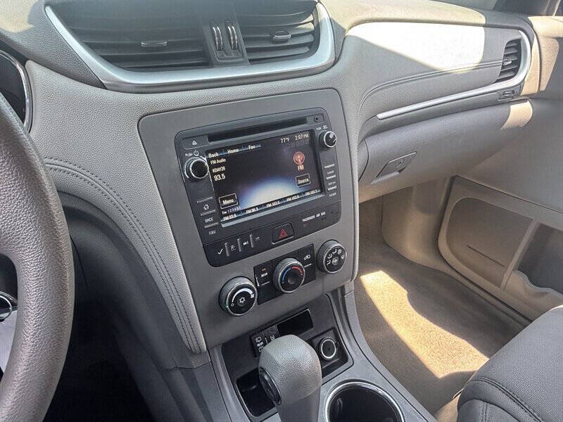 2017 Chevrolet Traverse LS