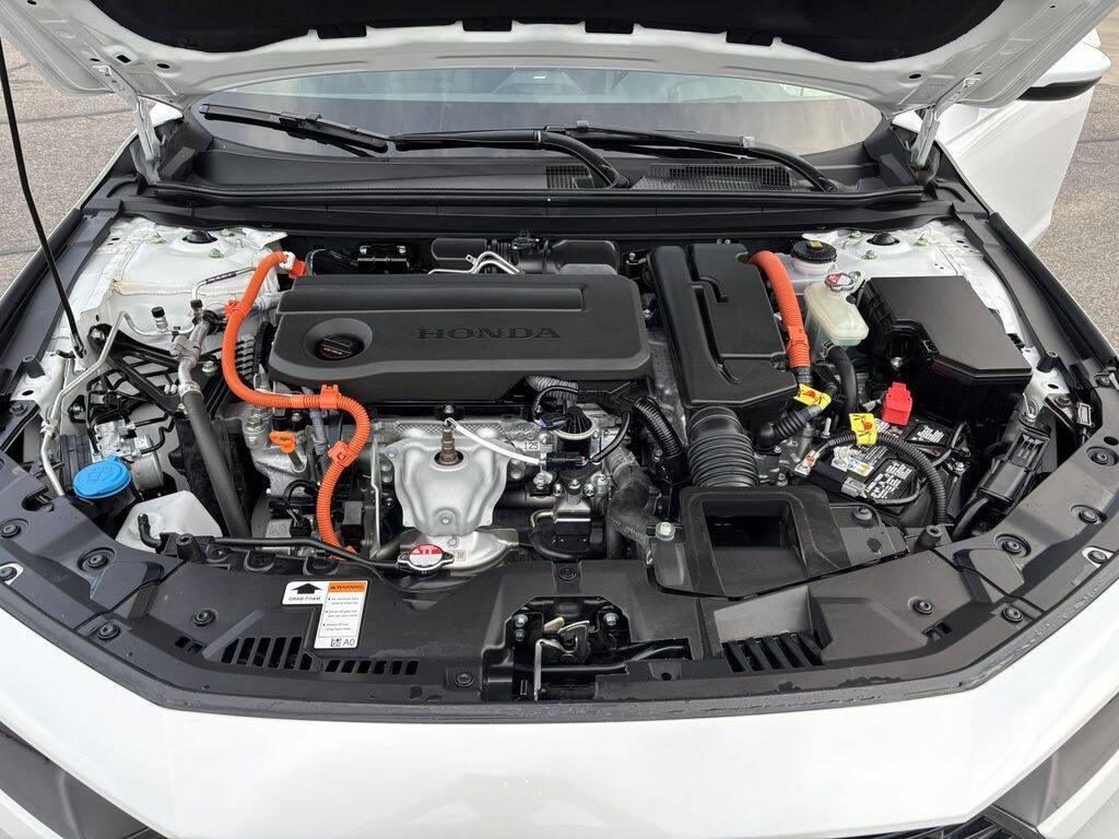 2025 Honda Accord Hybrid 27