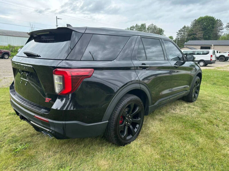 2022 Ford Explorer ST