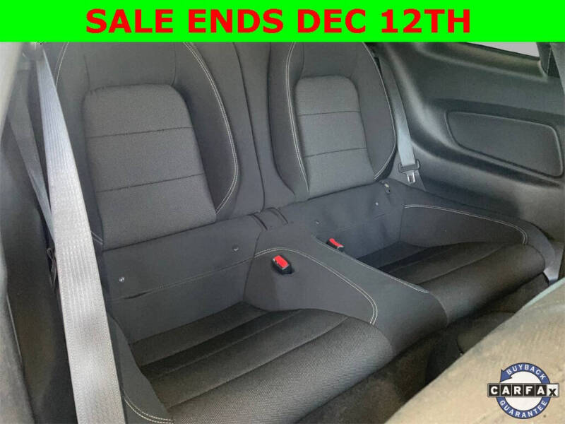 2017 Ford Mustang V6