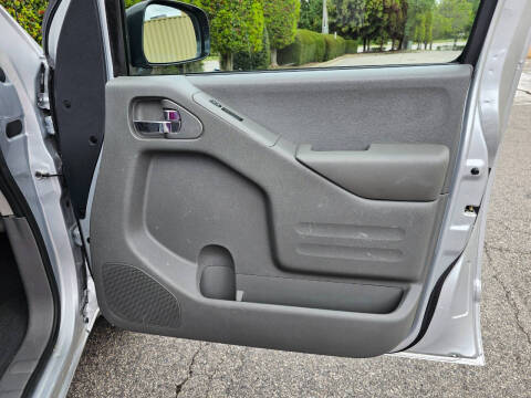 2019 Nissan Frontier SV