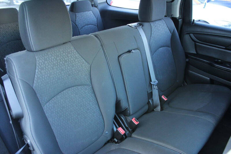 2015 GMC Acadia SLE-1