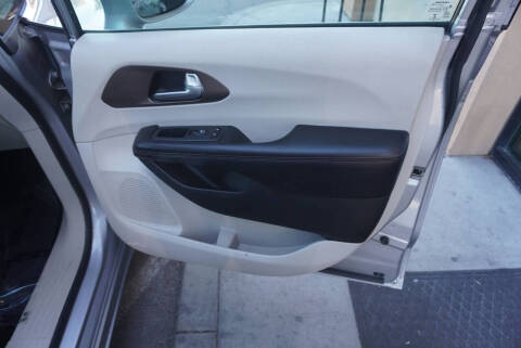 2017 Chrysler Pacifica
