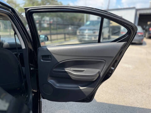 2024 Mitsubishi Mirage G4