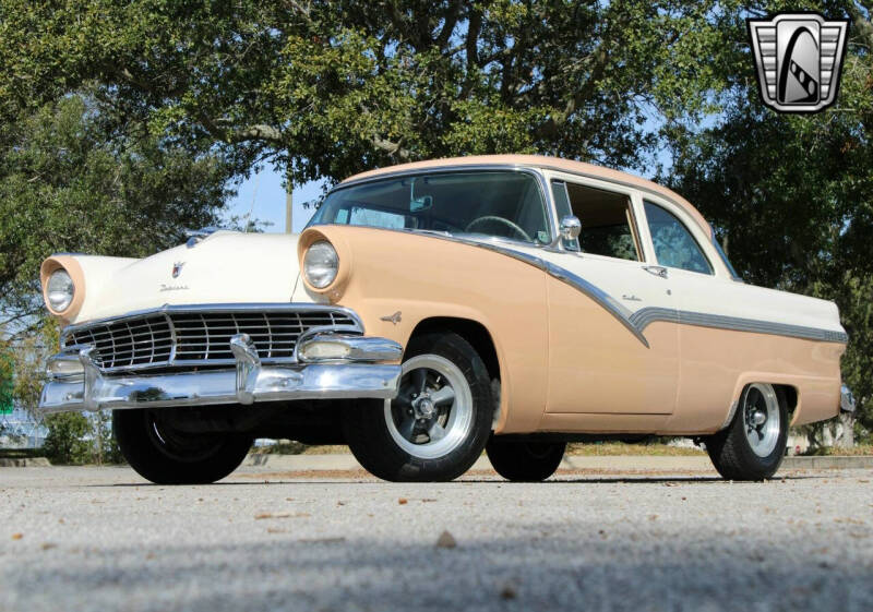 1956 Ford Fairlane