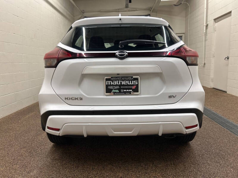 2023 Nissan Kicks SV