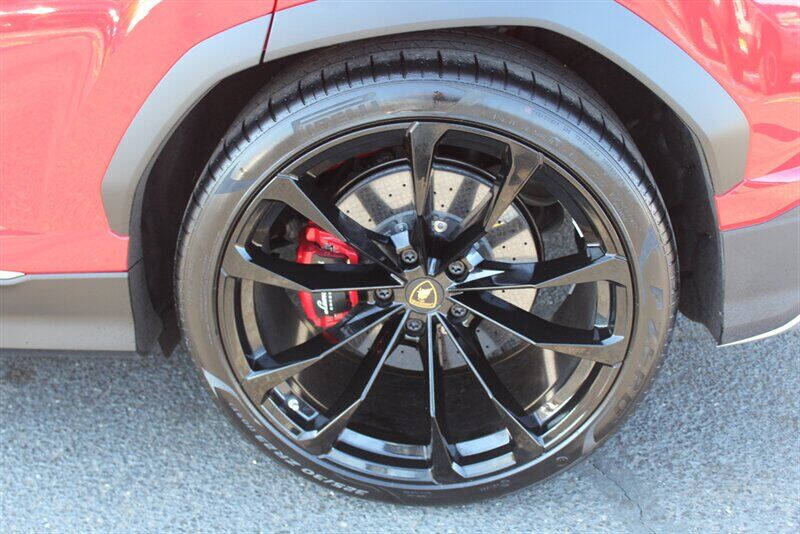 2019 Lamborghini Urus