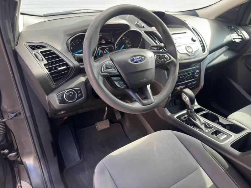 2017 Ford Escape S