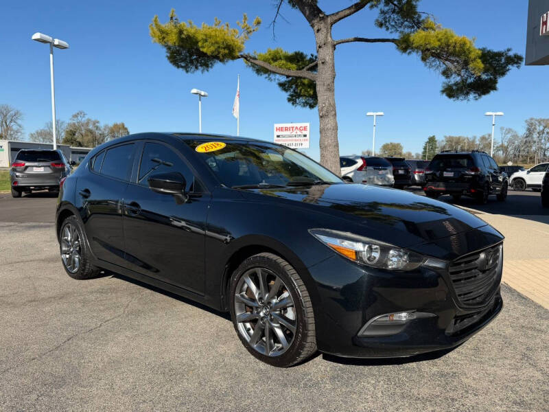 2018 Mazda MAZDA3 Touring