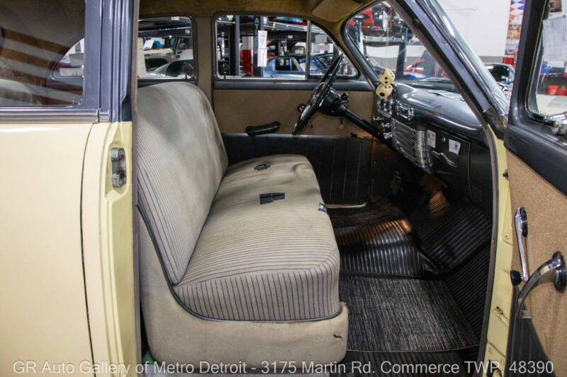 1951 Packard 200 Deluxe