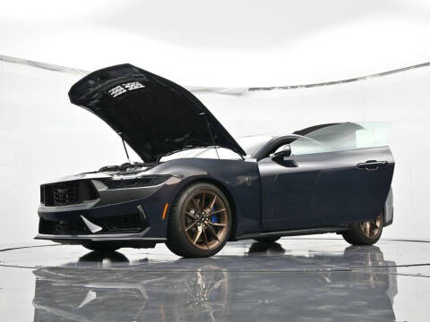 2025 Ford Mustang Dark Horse