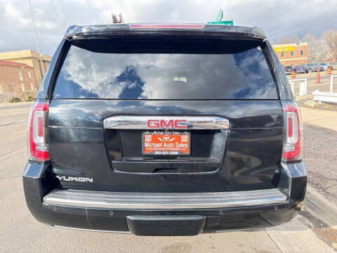 2017 GMC Yukon Denali