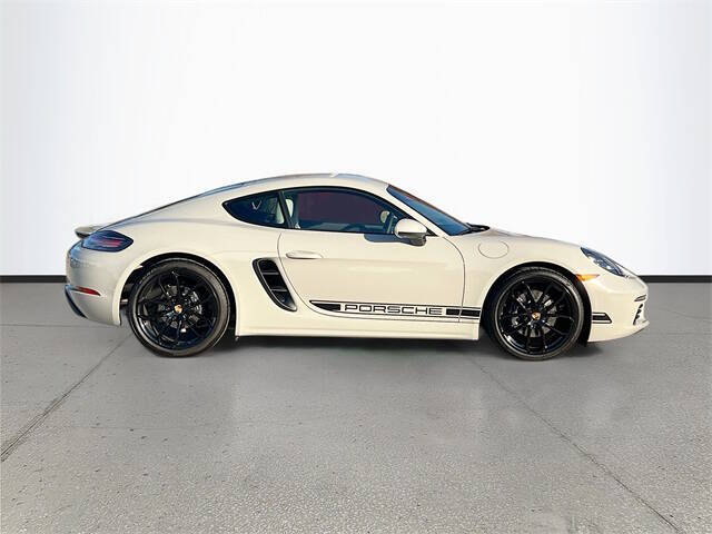 2025 Porsche 718 Cayman Style Edition