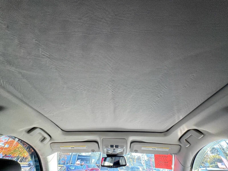 2011 Cadillac SRX Luxury Collection