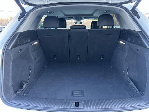 2021 Audi Q5 quattro Premium 45 TFSI